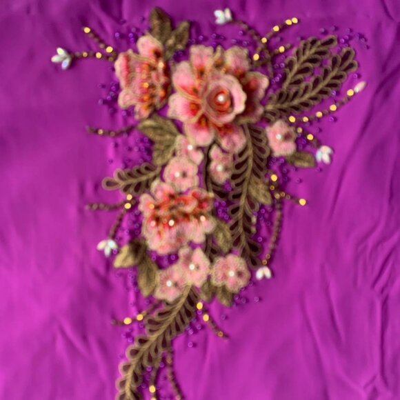 Polyester & silk linen/cloth - Picture 3 of 4